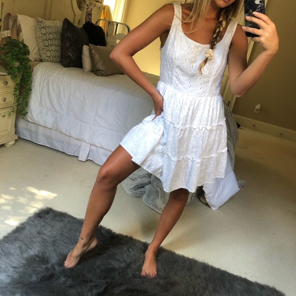 SOLD • ivory ruffled babydoll dress - Picture 5 of 7